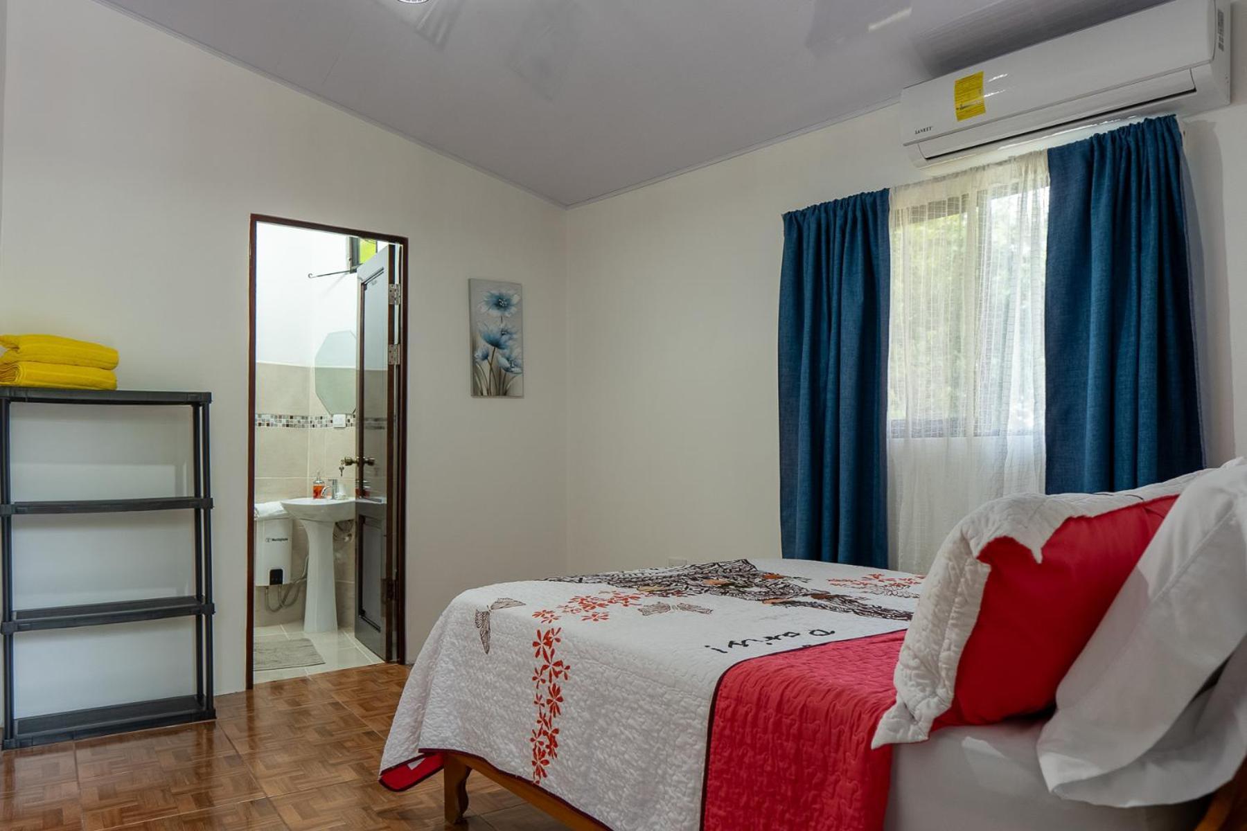 كيبوس Yellow House المظهر الخارجي الصورة
